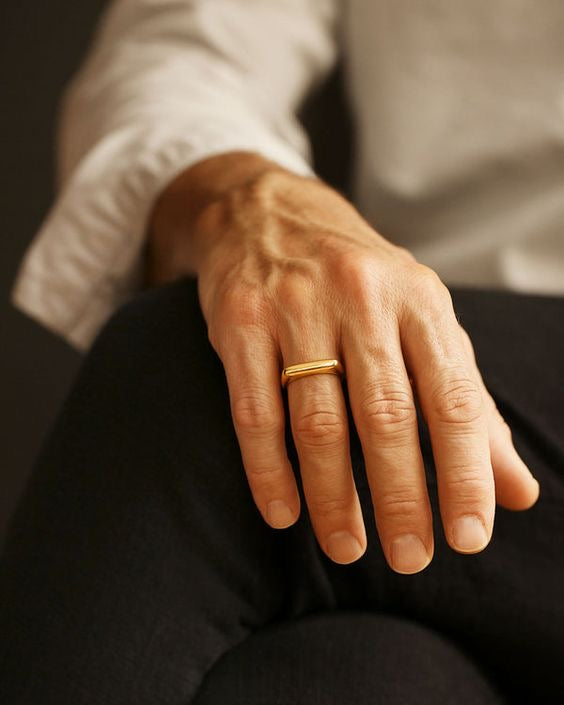 SILVER SIGNET RING