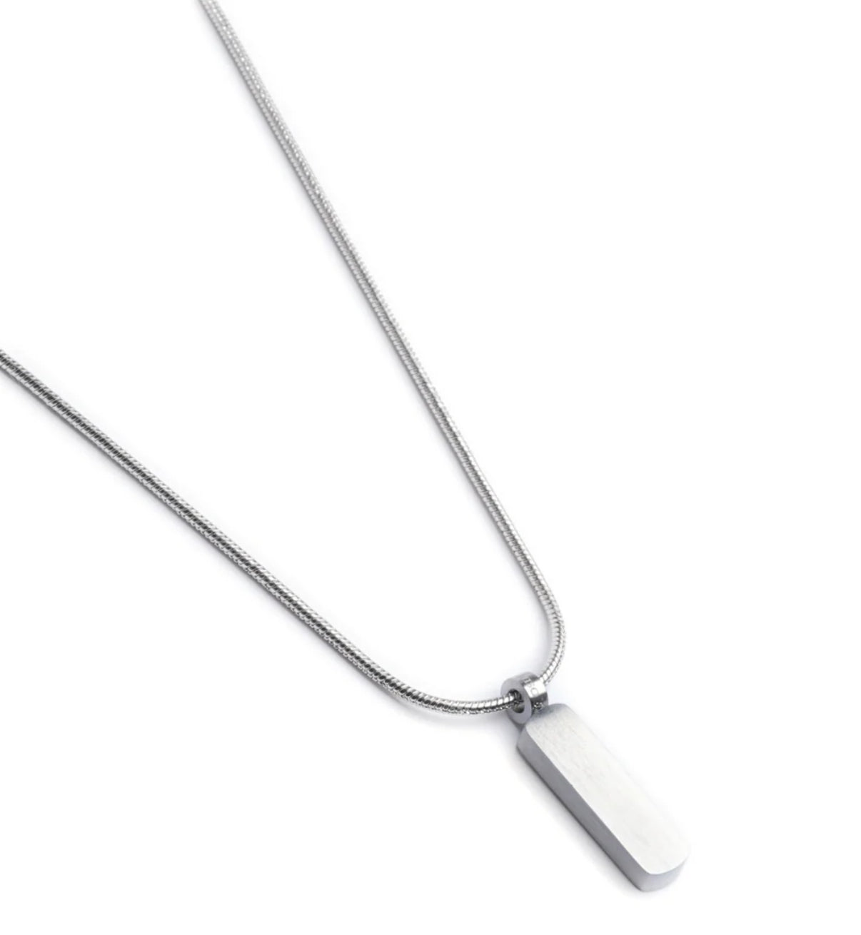sleek bar Pendant With Chain