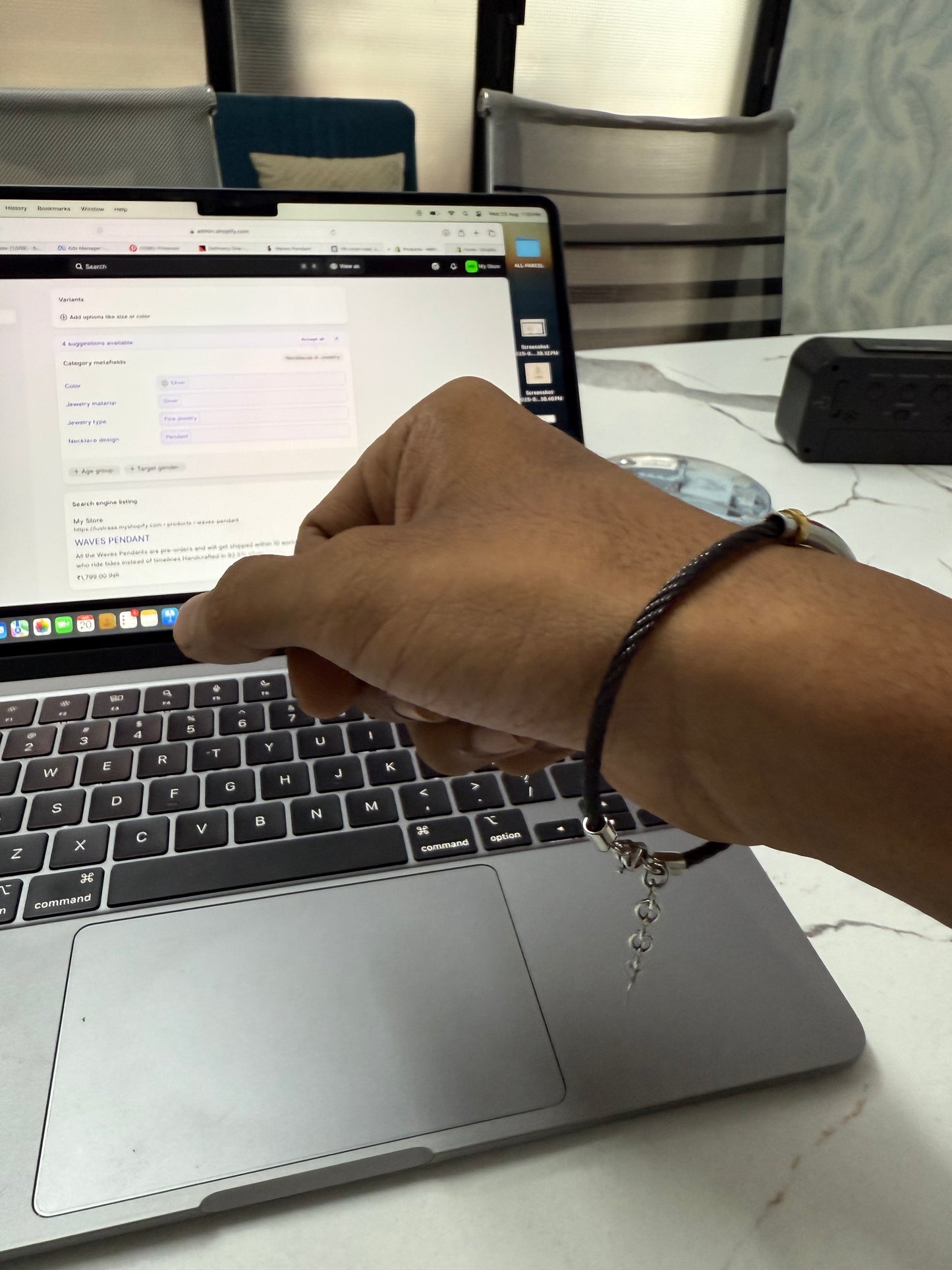 CORVIN WIRED MEN`S BRACELET