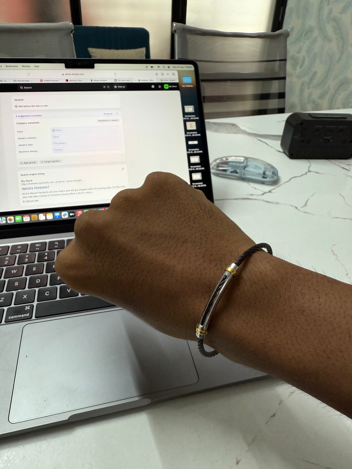CORVIN WIRED MEN`S BRACELET
