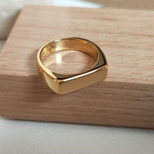 SILVER SIGNET RING